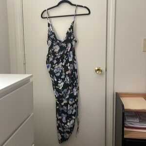 Asymmetrical dress for Formal occasion